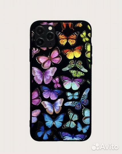 Чехлы на iPhone 11