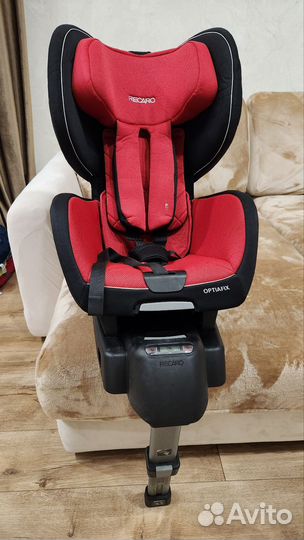 Детское автокресло Recaro optiafix 9-18