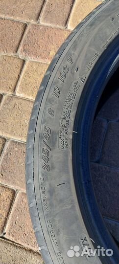 Michelin Pilot Primacy 245/45 R19