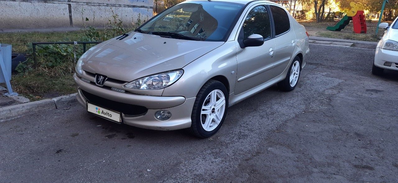 Peugeot 206: фото владельца