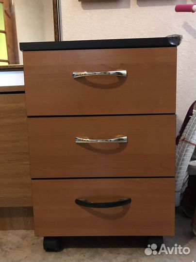 Тумба выкатная