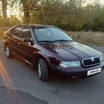 Skoda Octavia 1.6 MT, 2000, 340 000 км, с пробегом, цена 220 000 руб.