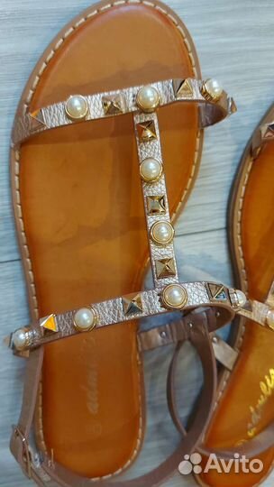 Сандалии 38