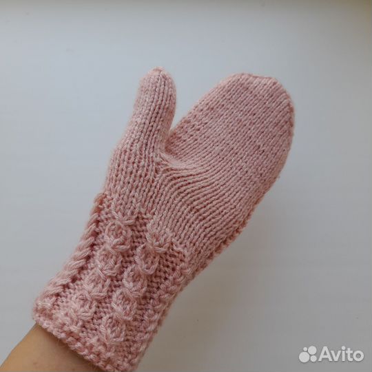 Комплект Платок шаль, шапка, варежки новый