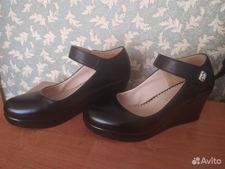 Туфли женские 37 размер