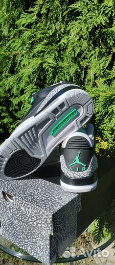 Nike air jordan 3 retro Green Glow 43, 44