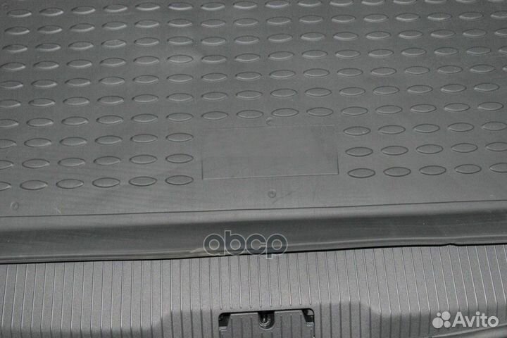 Коврик в багажник полиуретан NLC.37.15.B12 element