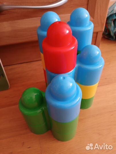 Развивающие игрушки для малышей пакетом