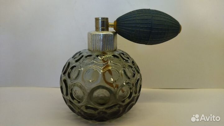 Флакон-пульверизатор цветное стекло. СССР рабочи