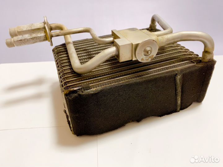 Радиатор кондиционера на погрузчик sdlg L936