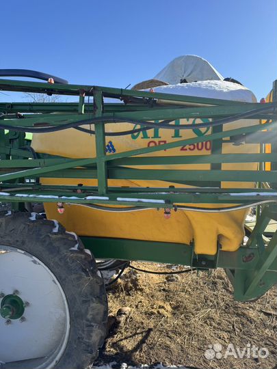 Опрыскиватель оп -2500