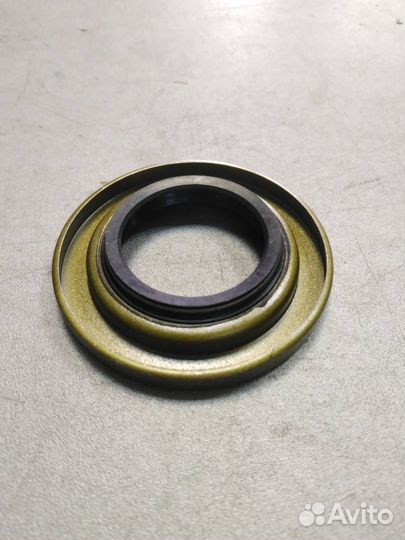 Сальник хвостовика BRP 705401481