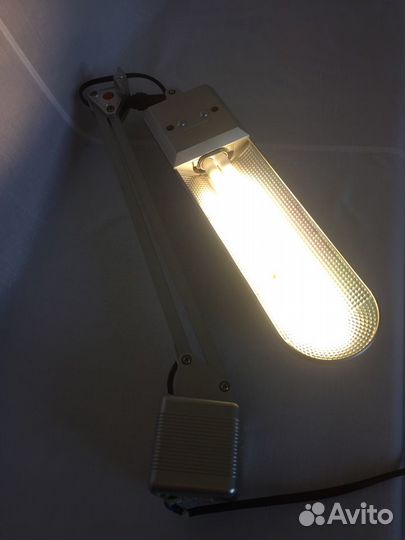 Настольный светильник лампа люминесцентная, Б/у
