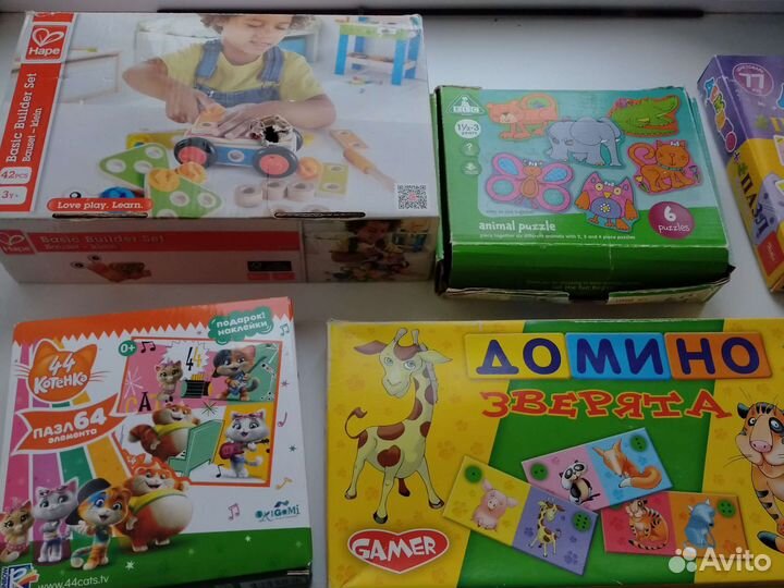 Развивающие игрушки пакетом