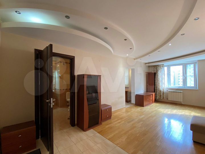 1-к. квартира, 43 м², 13/16 эт.