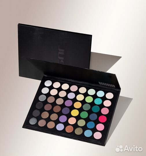 Палитра теней для макияжа Jast