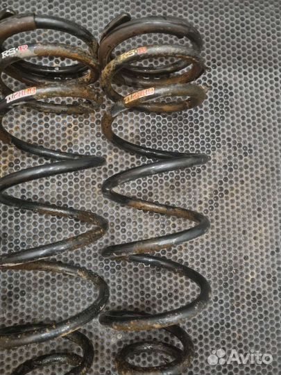 Пружины RS-R Toyota Celsior UCF30