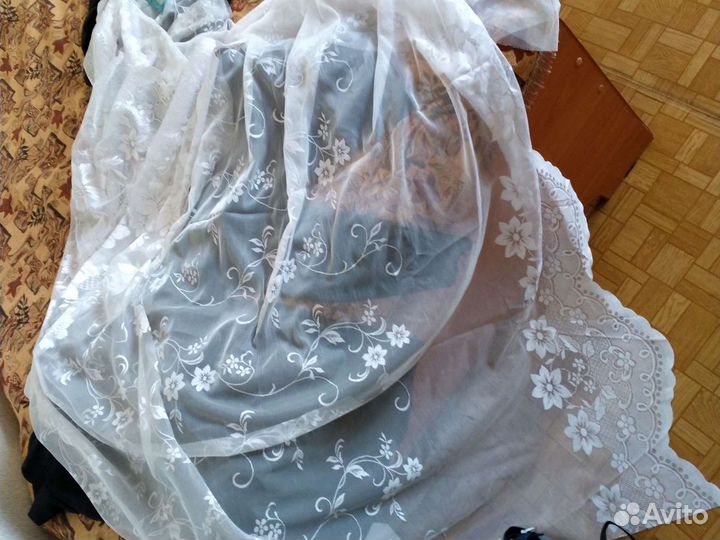 Тюль/шторы для ванны много (Садовая