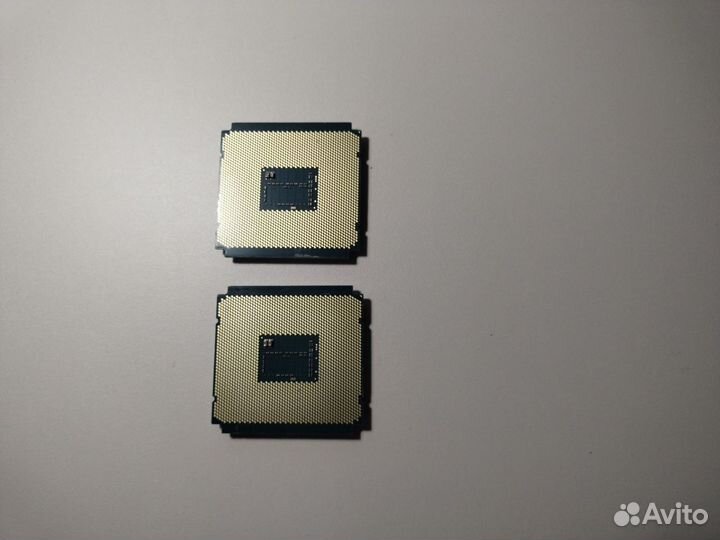 Процессор Xeon E5 2683v3 2.0 GHz 14 ядер