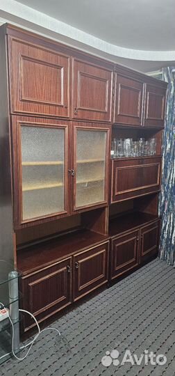 Буфеты и серванты бу бесплатно