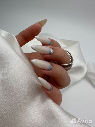 Маникюр/ педикюр/ наращивание ногтей