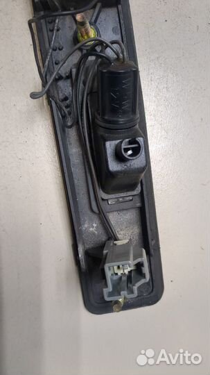 Подсветка номера Volvo XC70, 2005