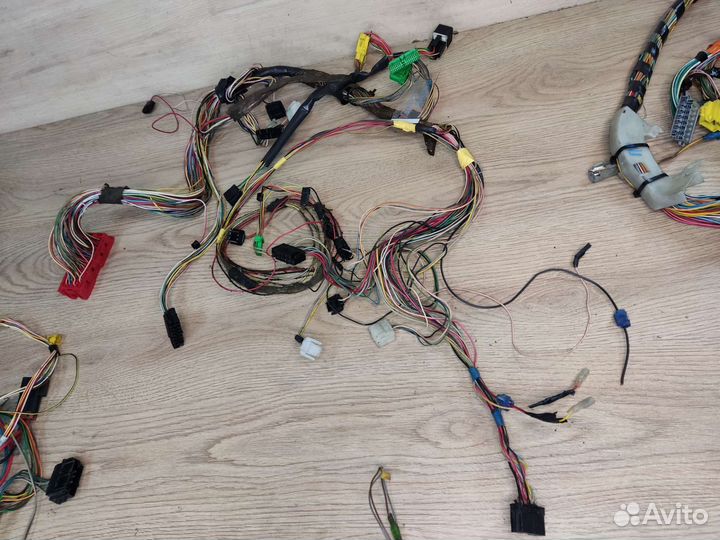 Проводка салона, Volvo 850