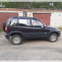 Chevrolet Niva 1.7 MT, 2012, 107 000 км, с пробегом, цена 535 000 руб.