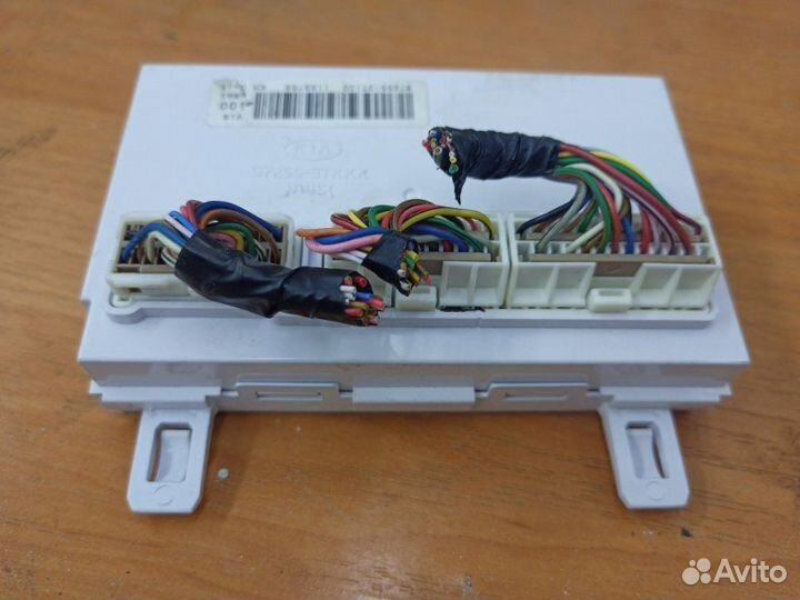 Блок электронный Kia Quoris 1 2012-2019