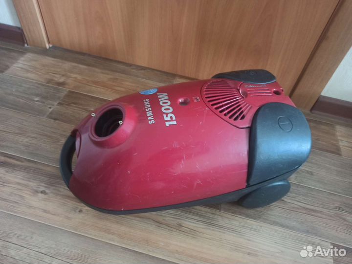 Пылесос Samsung 1500 w б/у