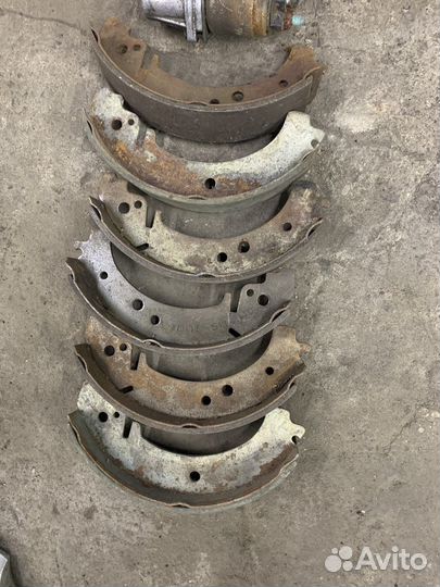 Тормозные колодки niva