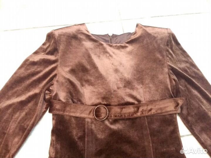 Платье праздничное