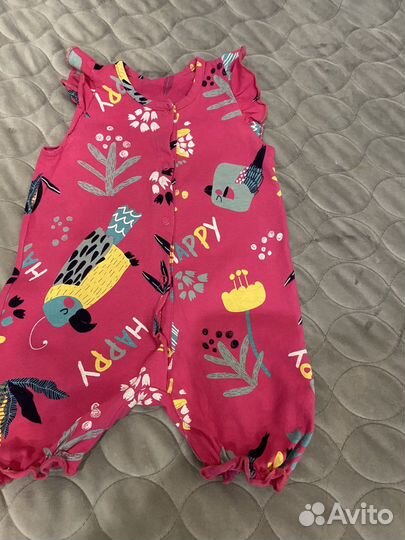 Пакет вещей на девочку 6-9 мес