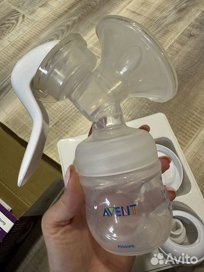 Молокоотсос ручной avent