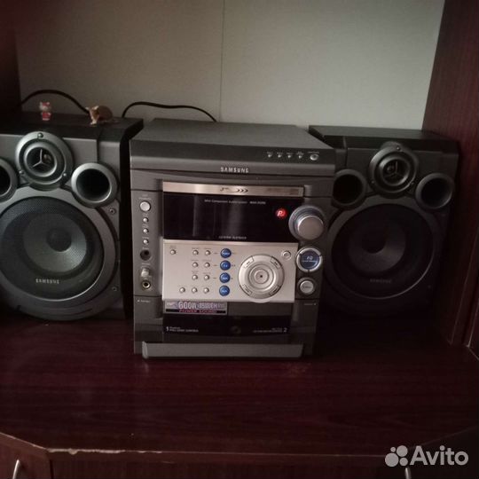 Музыкальный центр samsung