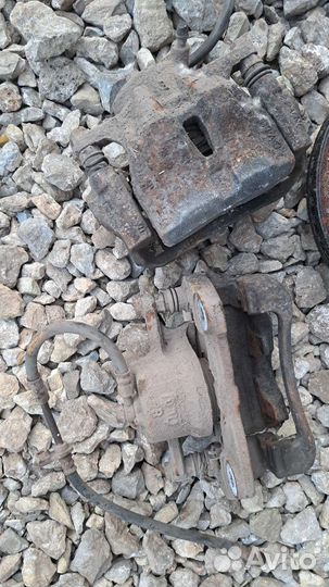 Суппорт передний corolla