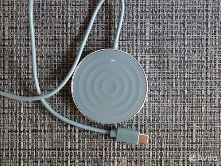 Магнитное зарядное устройство