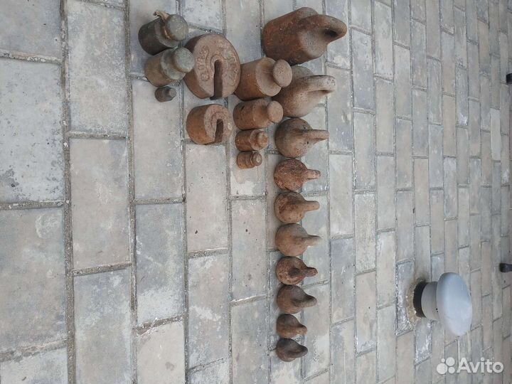 Весы старинные чугунные