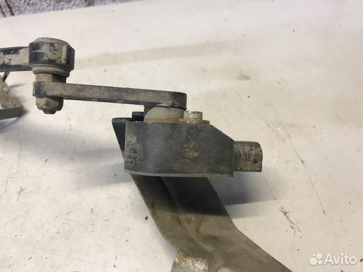 Датчик высоты дорожного просвета Audi A6 C5