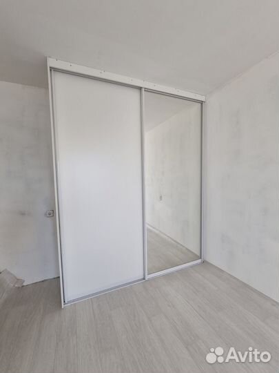 Шкаф для одежды