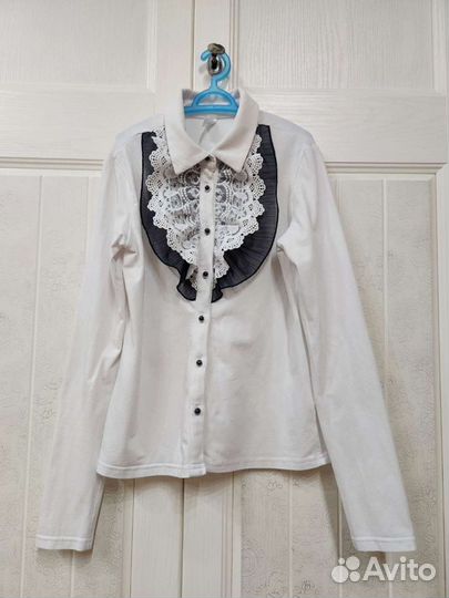 Блузки школьные белые 146р
