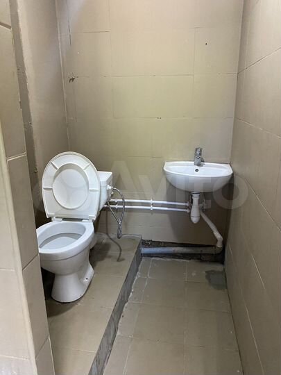 Комната 25 м², 1/3 эт.