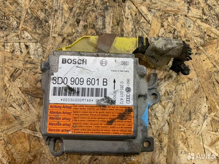 Блок управления airbag Volkswagen Touareg