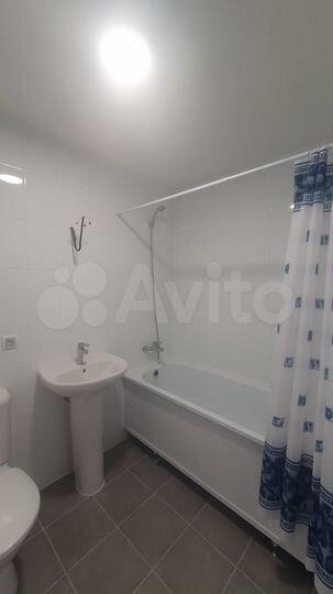 2-к. квартира, 50 м², 9/14 эт.