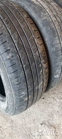 Kumho Road Venture APT KL51 225/60 R17