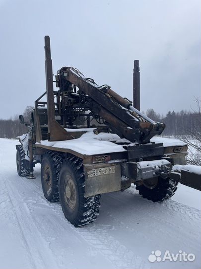 Урал 4320 с КМУ, 1990