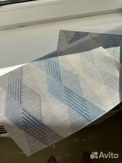 Две салфетки для стола