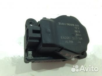 Моторчик управления заслонкой печки 3M5H19E616AA