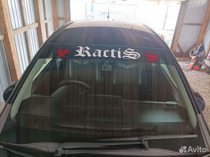 Наклейки на ваш автомобиль