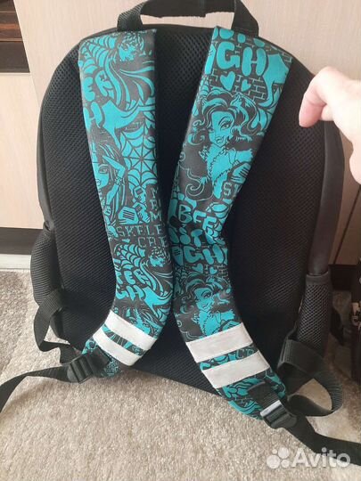 Рюкзаки школьные